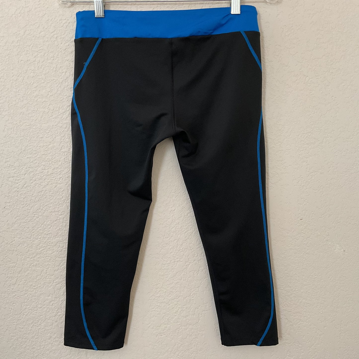 BCG Girls Active Capri Leggings Size XL(16).