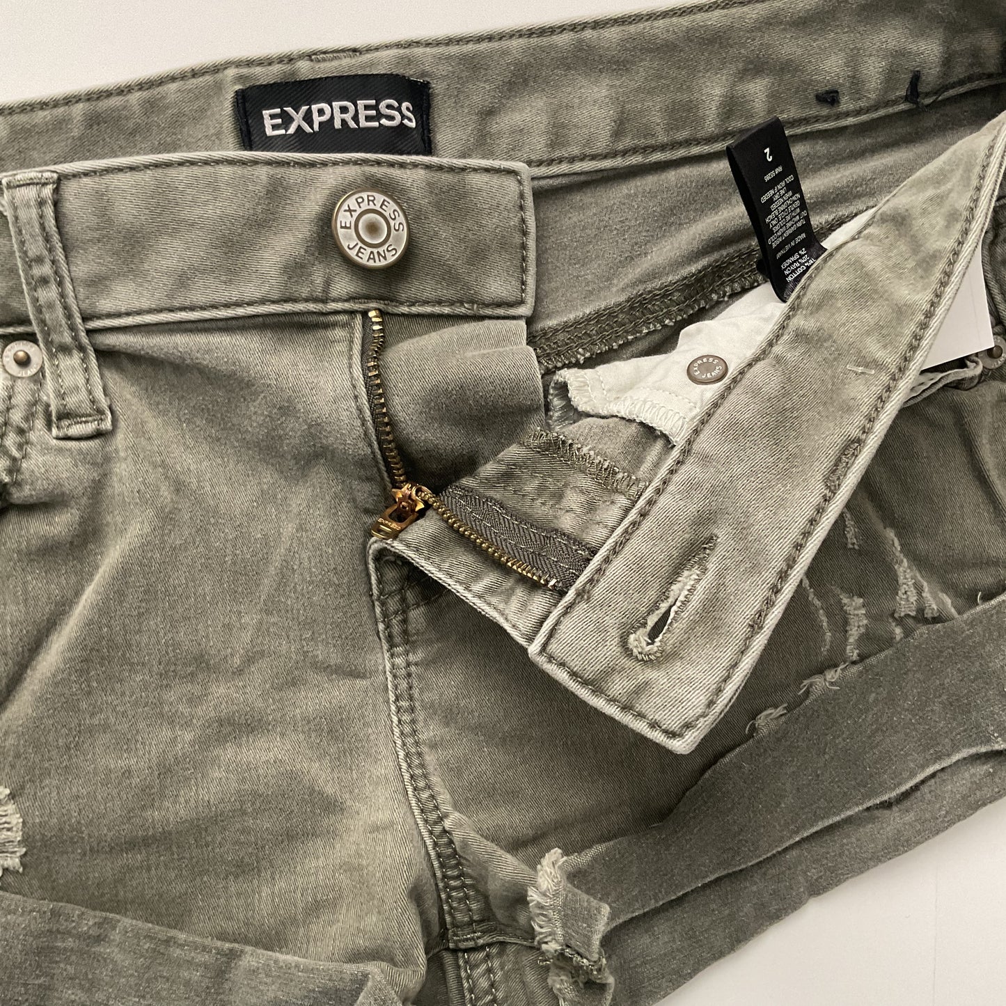 Express Denim Low Rise Women’s Shorts Size 2.