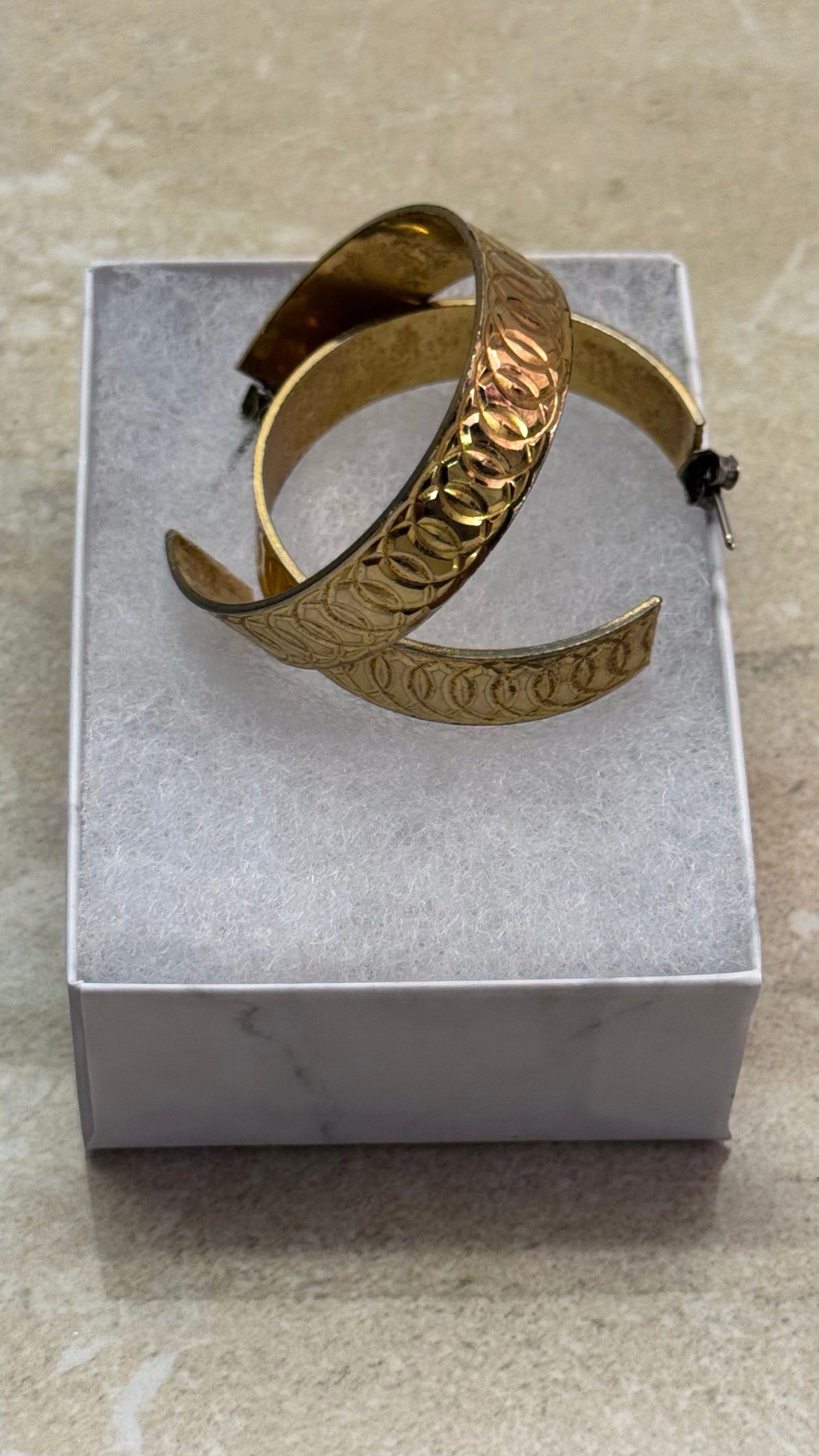 Vintage Gold thick hoop earrings