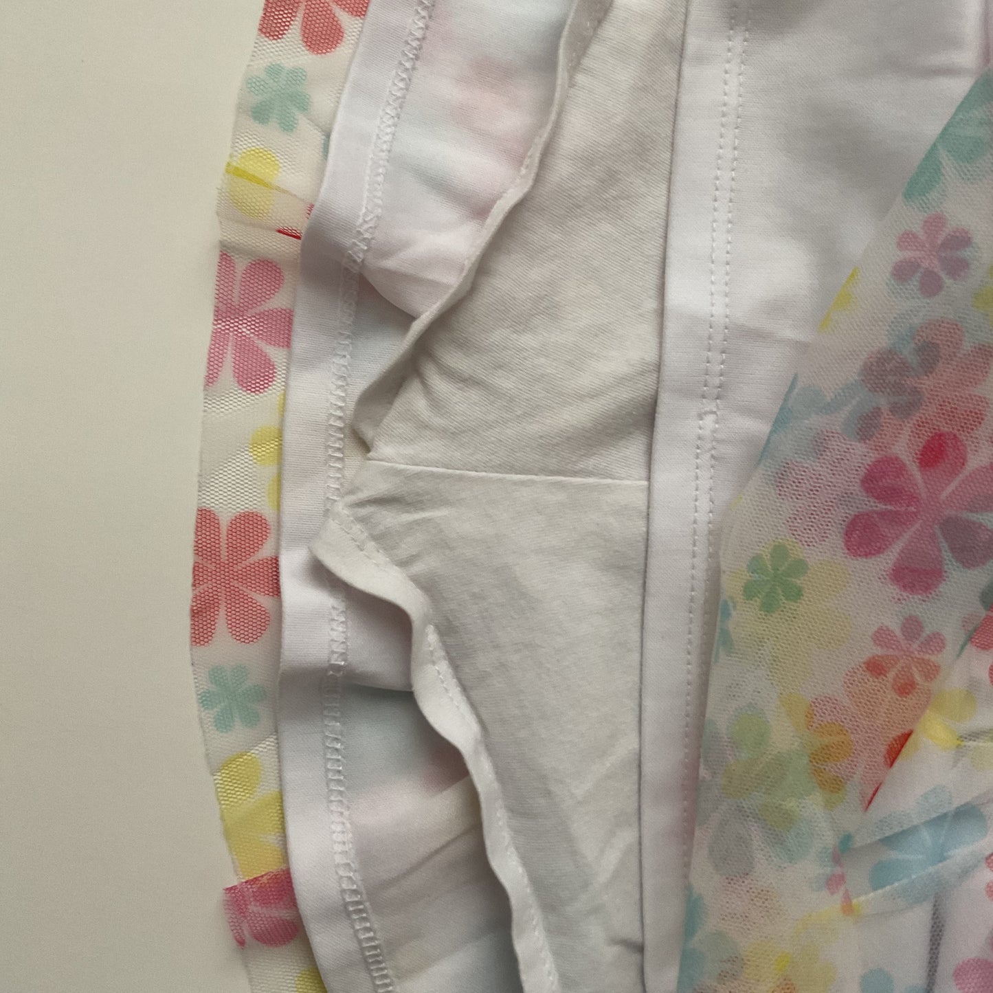 Dreamworks Trolls Girls Skirt Size 4T.