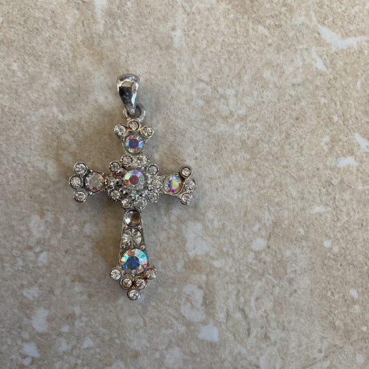 Vintage Silver-tone Women’s Sparkly Cross Pendant