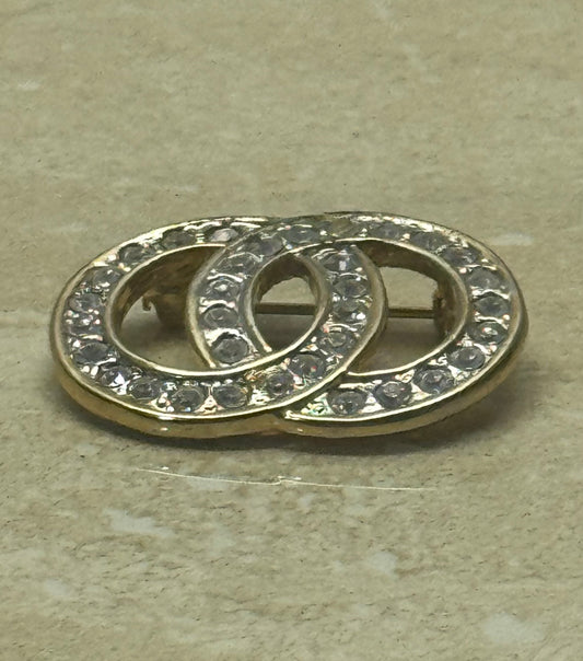 Vintage Gold-Tone Double Interlocking Circle Rhinestone Brooch Pin
