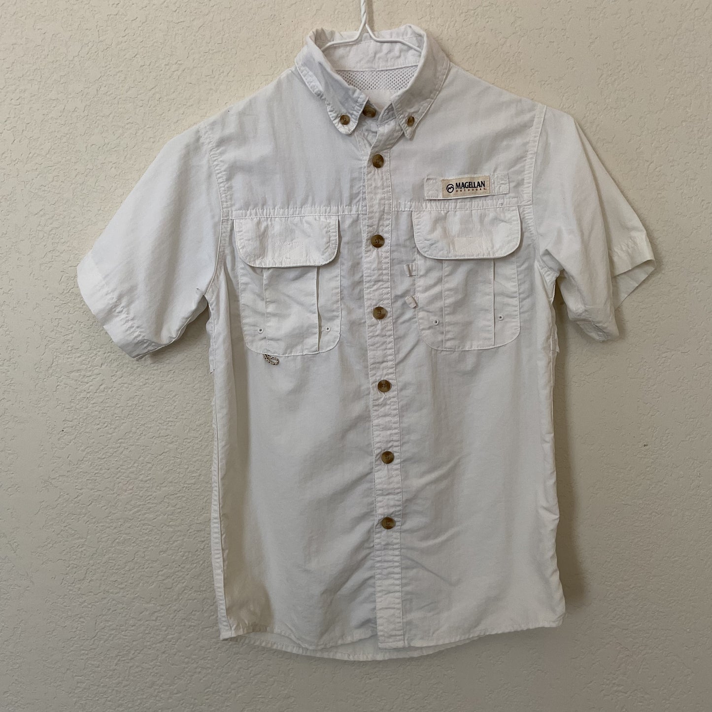 Magellan Outdoors Fish Gear Boys Shirt Size 8.