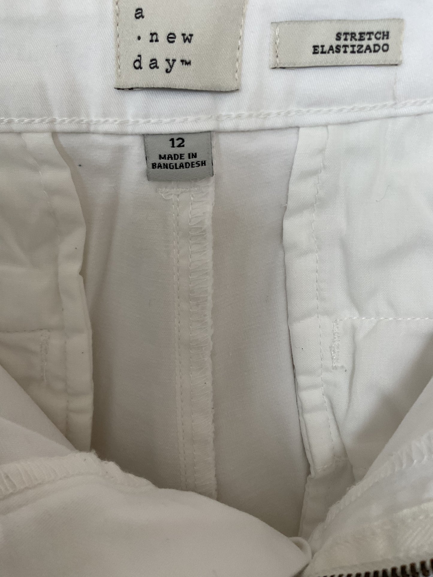 A New Day Chino White Shorts Size 12