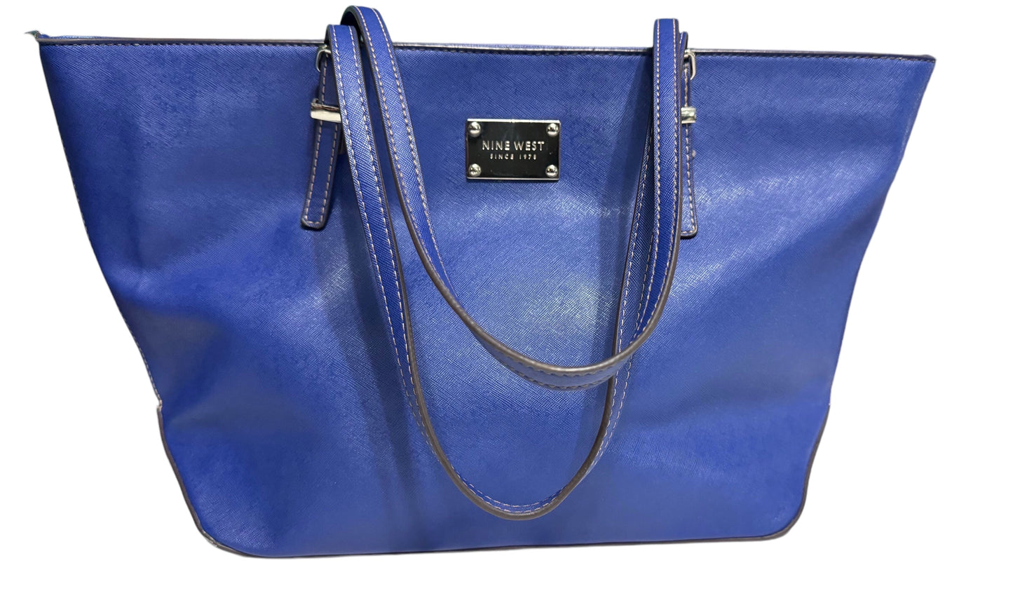 Nine West Blue Leatherette Shoulder Bag.