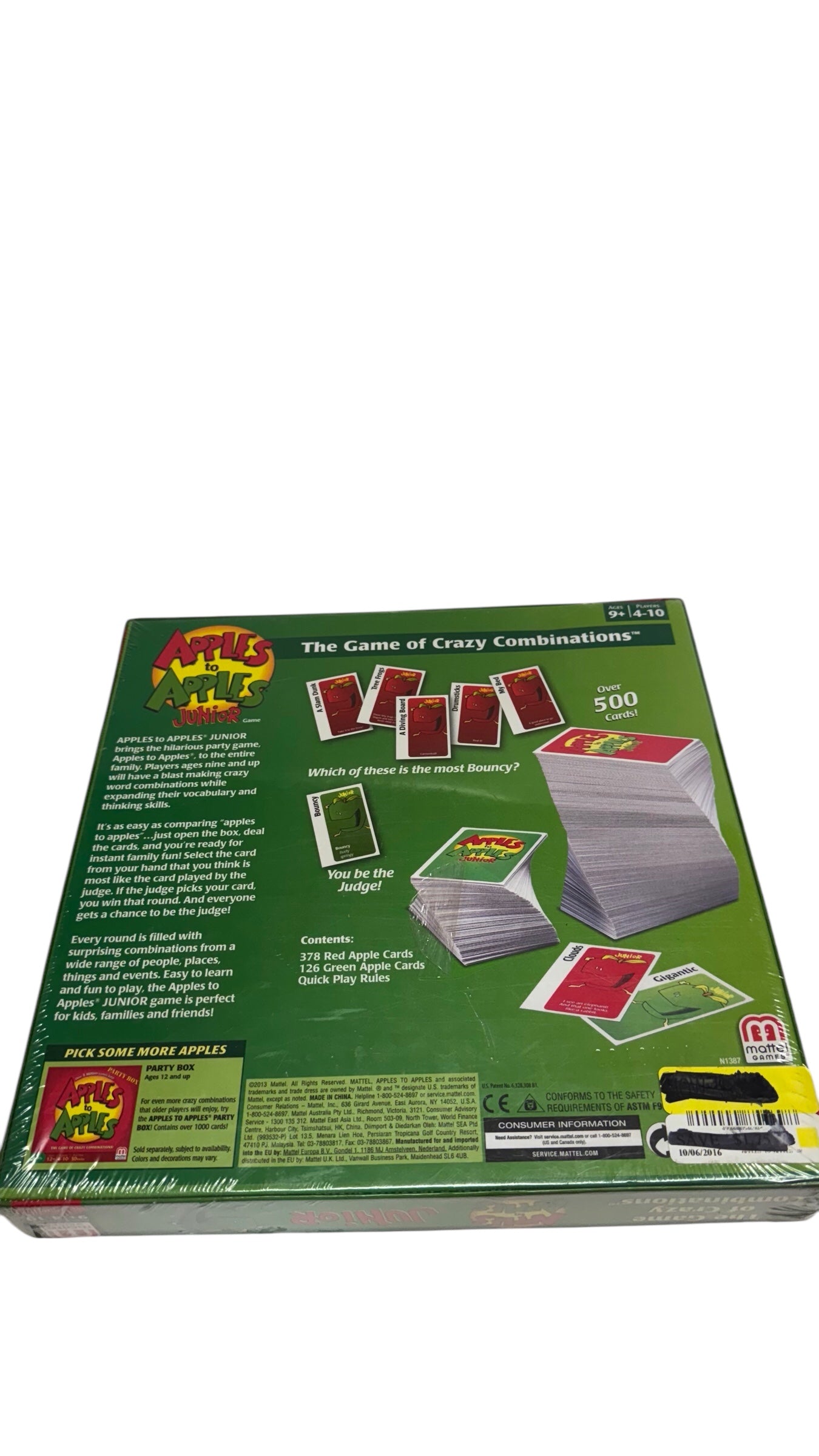 NWOT Apples to Apples Card Game