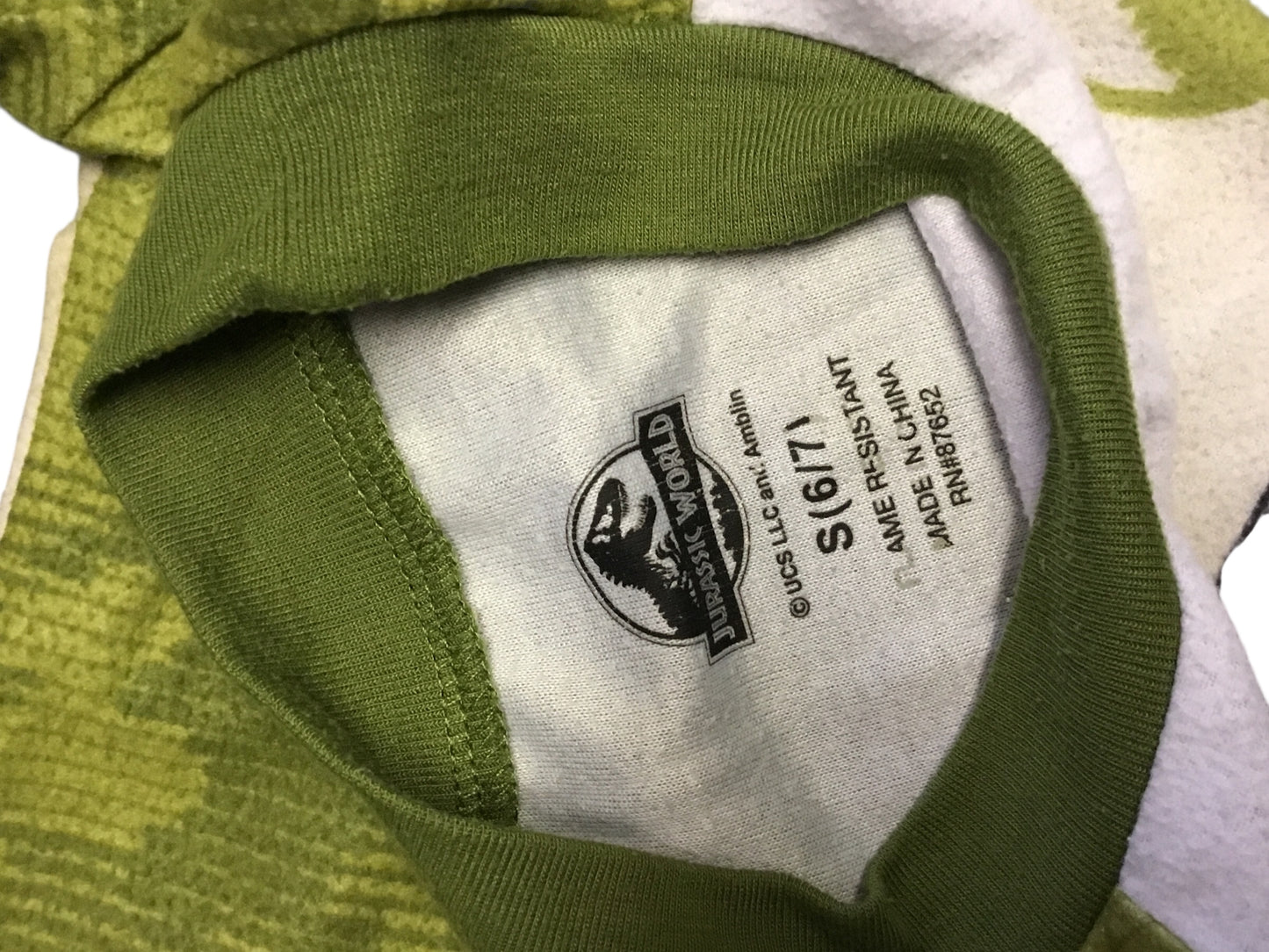 Jurassic World Dinosaur Design Boys' Pajamas