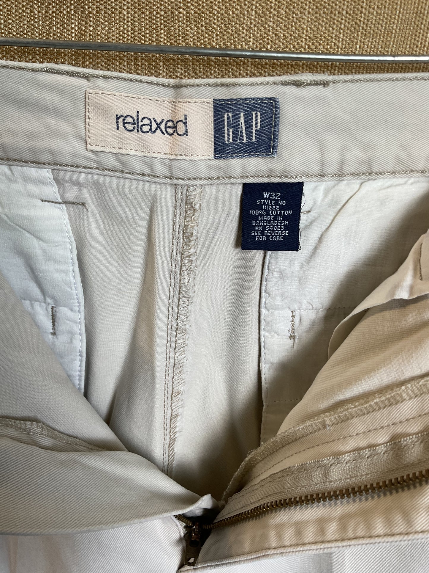 Men’s GAP Relaxed Golf Shorts Size 32W