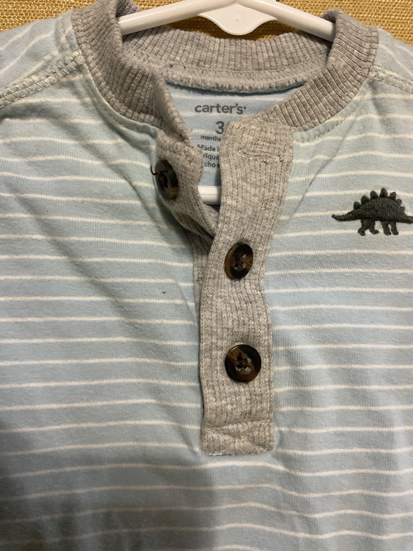 Dinosaur Themed 6 Piece Baby Boy Wardrobe Size 0-3 Months