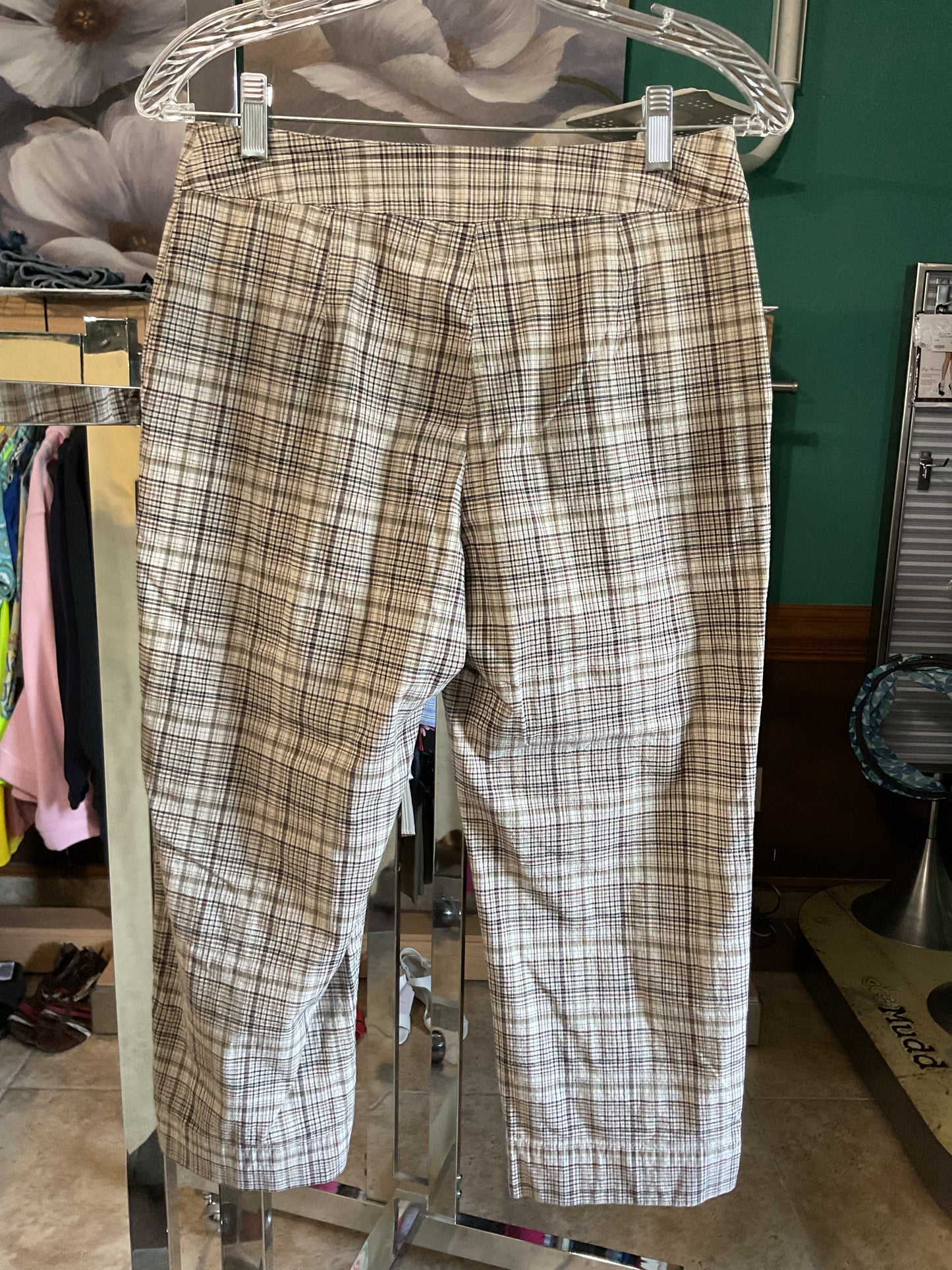 White Stag Stretch Women’s Capri Pants Size 6