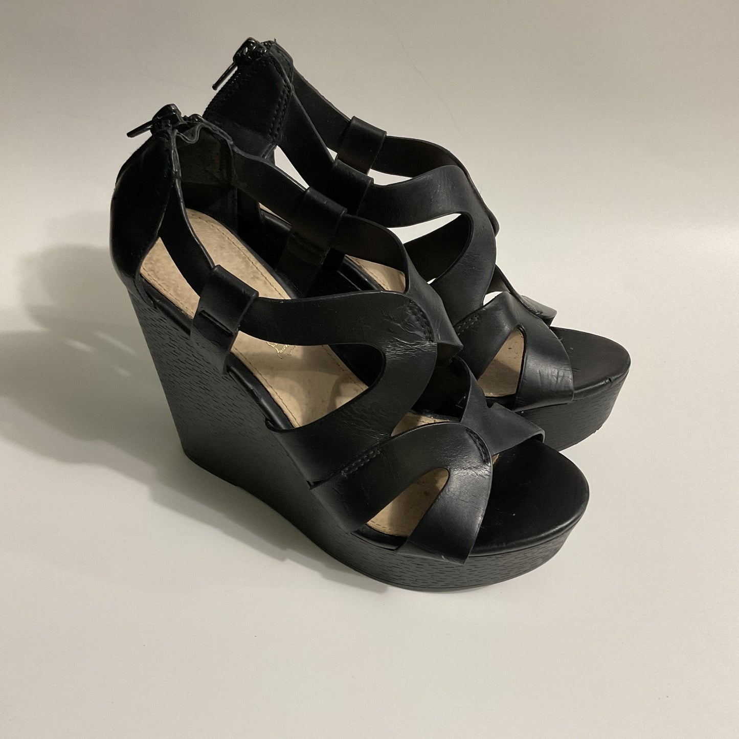 Aldo Very High Platform Black Leather Women’s Sandals Size 7.