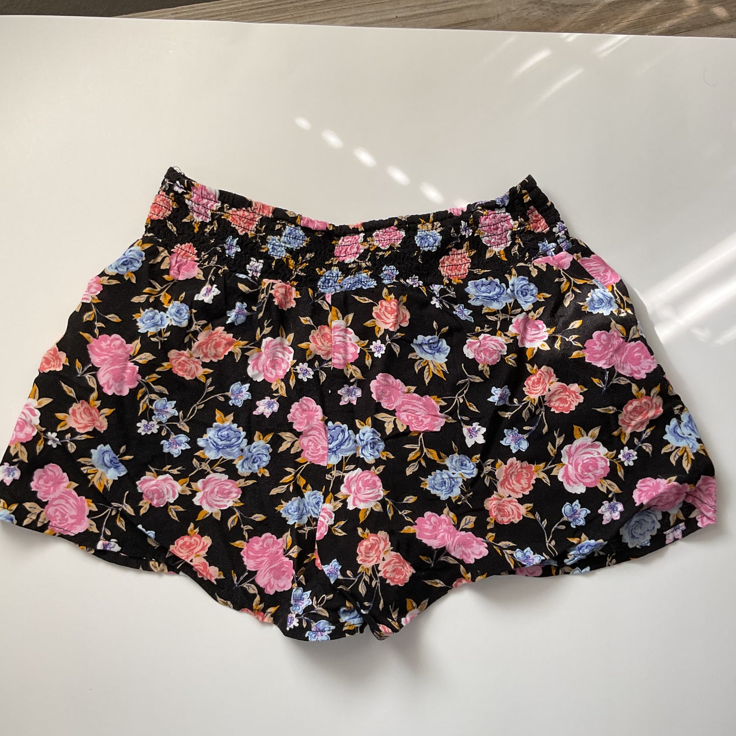 Xhilaration Floral Summer Girls Shorts Size L(10/12).