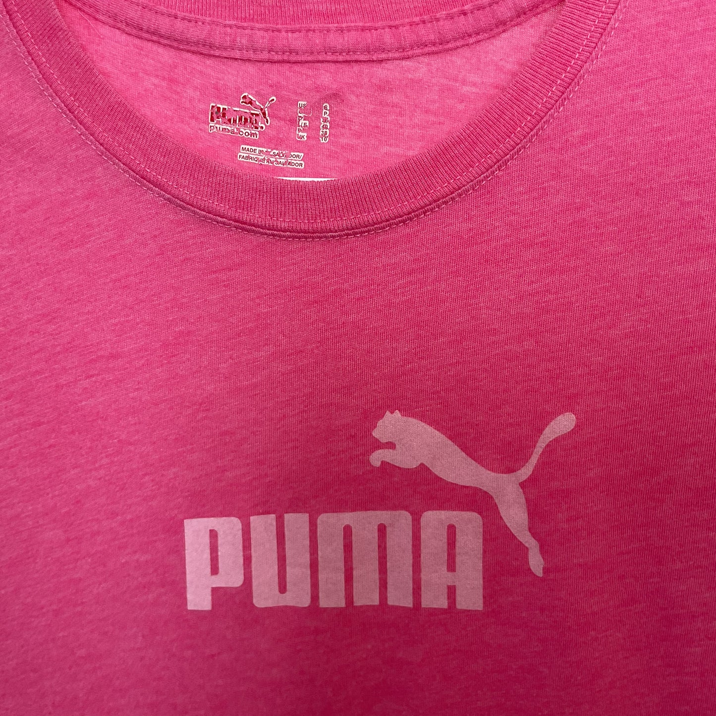 Puma Classic Graphic Girls Shirt Size S(6-8)