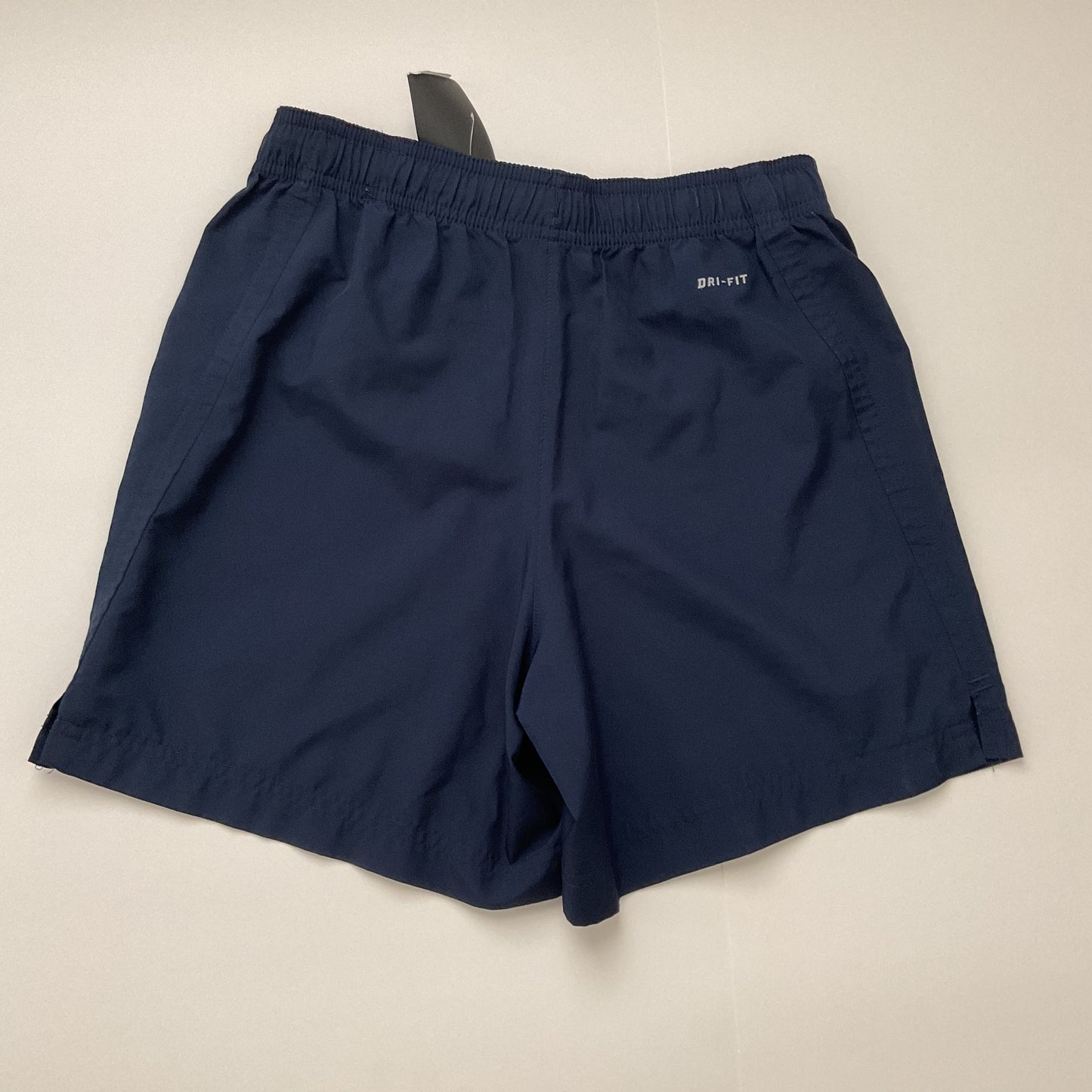 Nike Sports Youth Shorts Size M(10/12).