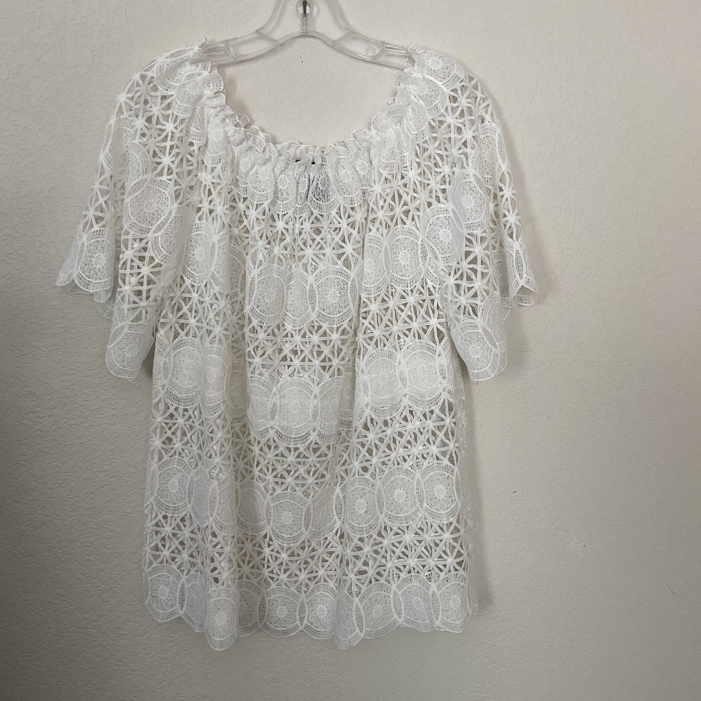 Vintage Lauren Michelle Women’s Transparent Lace Blouse Size L.