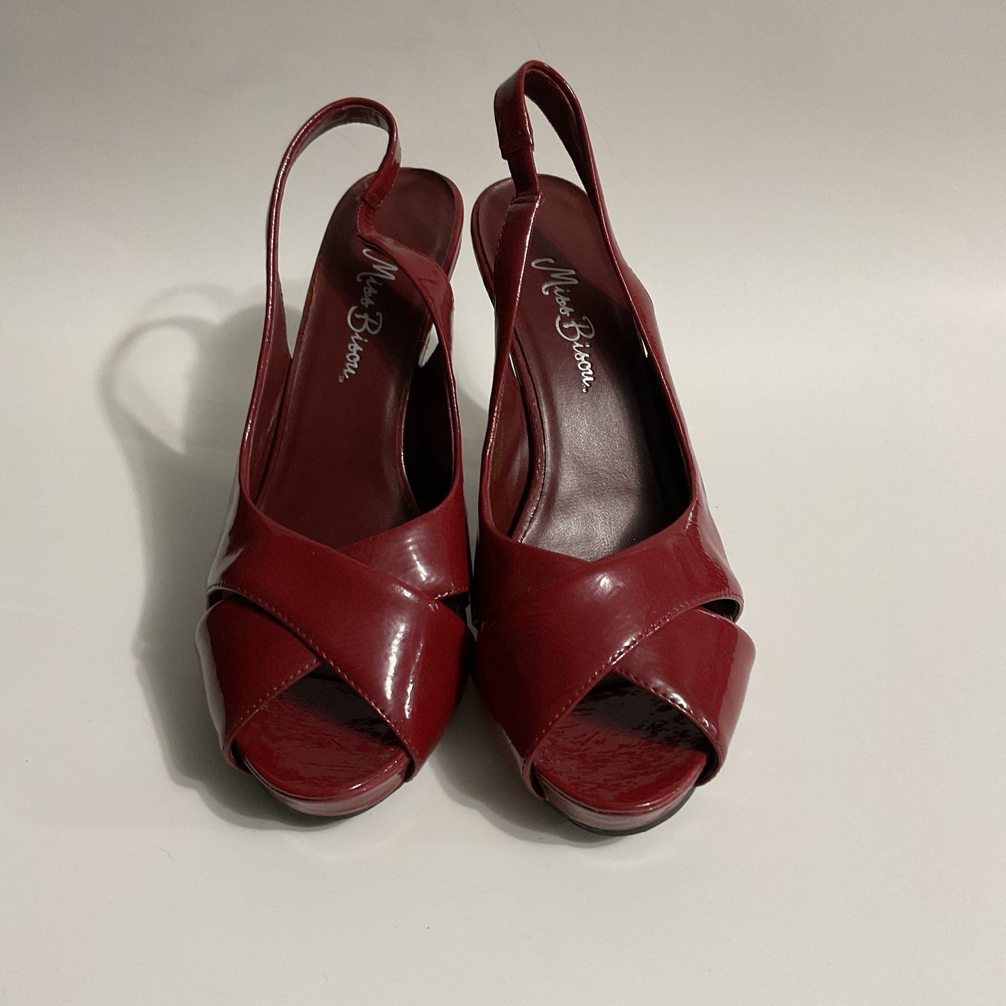 Miss Bison Dress Red Women’s Heeled Sandals Size 8 1/2M.