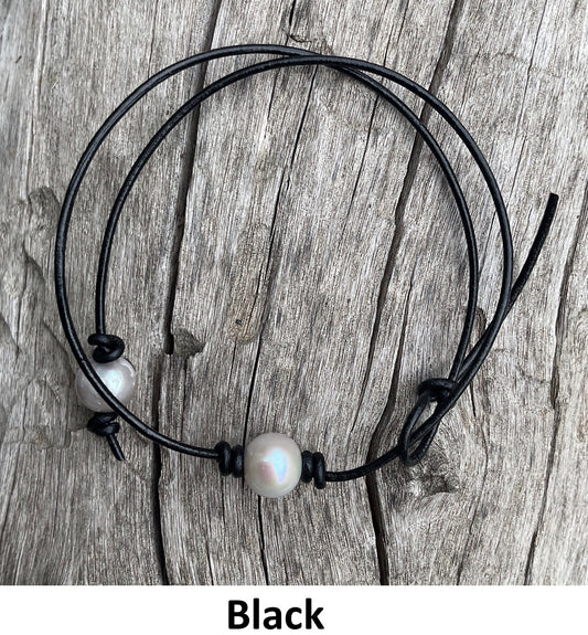 Single Gray Pearl Necklace, #1 Black Leather Cord