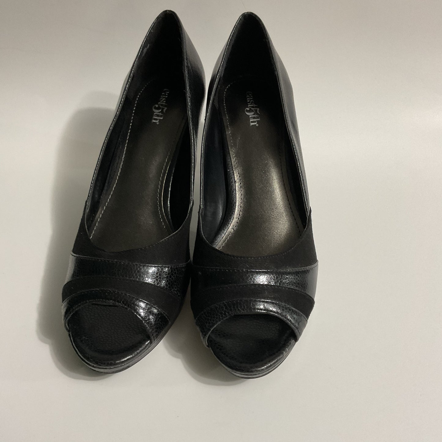 Cast5th Classic Women’s Joan Open Toe Heels Size 8M.