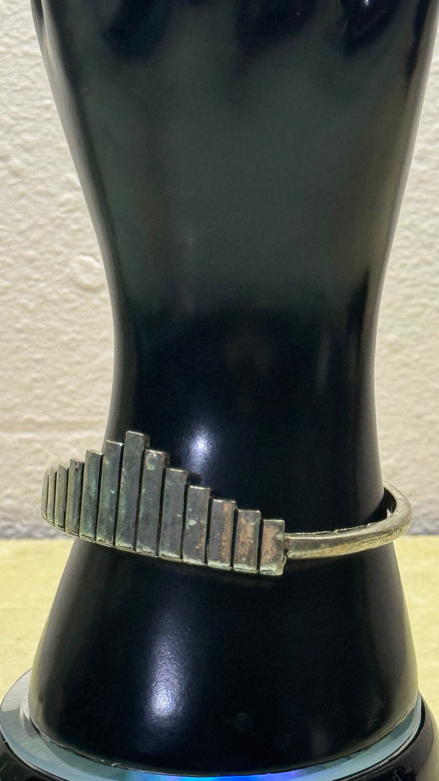 Vintage Mid-Century Modernist Silver Skyline Cuff Bracelet – Art Deco Geometric Bar Statement Bangle 2(3/4)” diameter