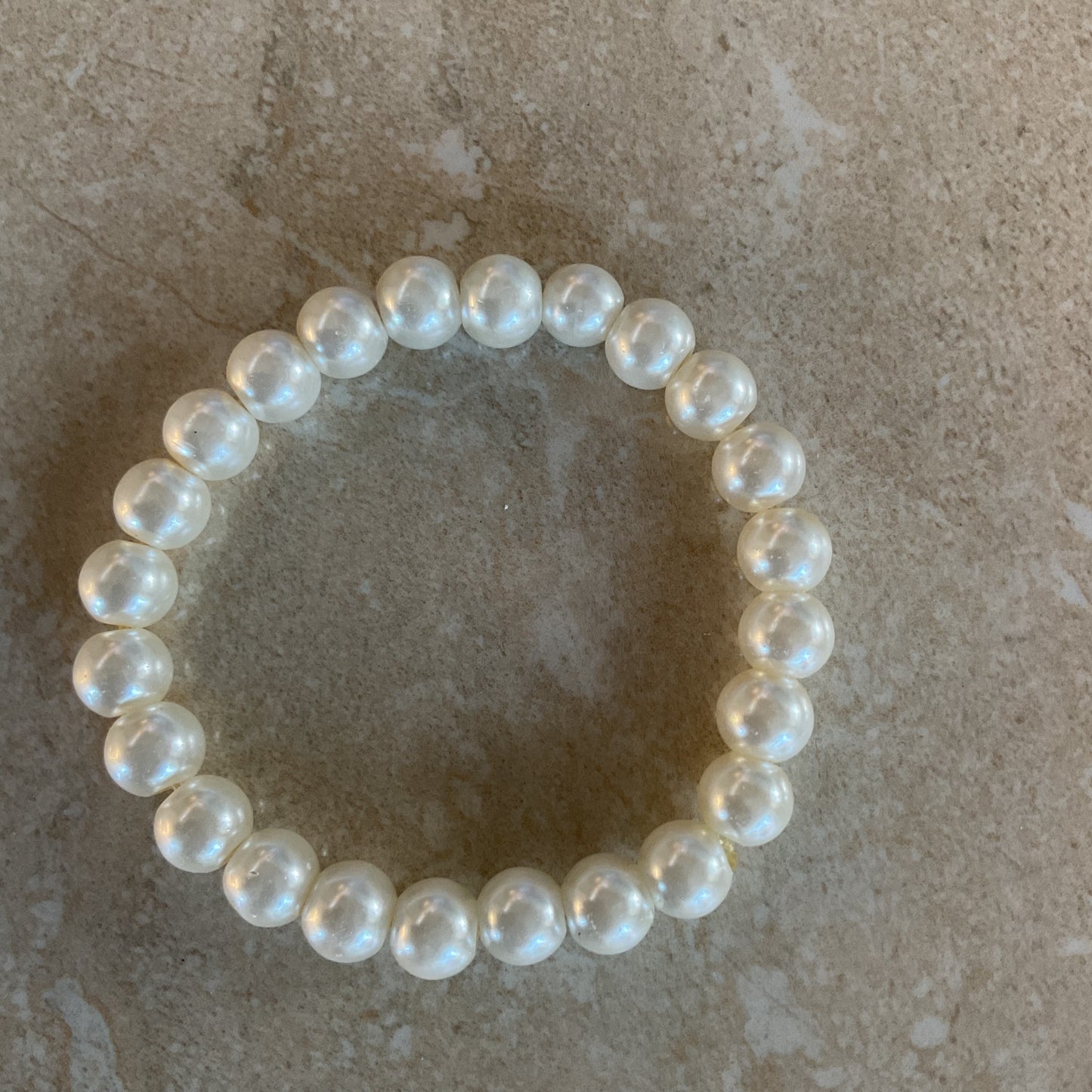 Vintage Glass Pearls Women’s Stretch Bracelet Size Medium 2 1/2 inches