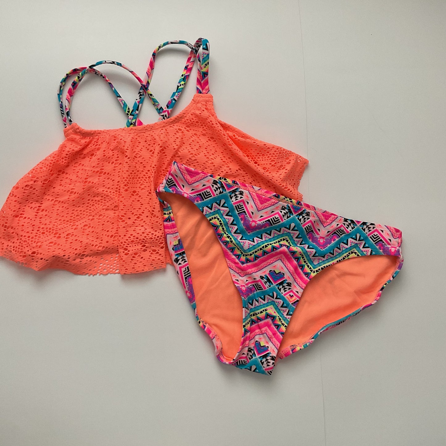 Wonder Nation Girls Swimming 2 Piece Set Size XL(14/16).