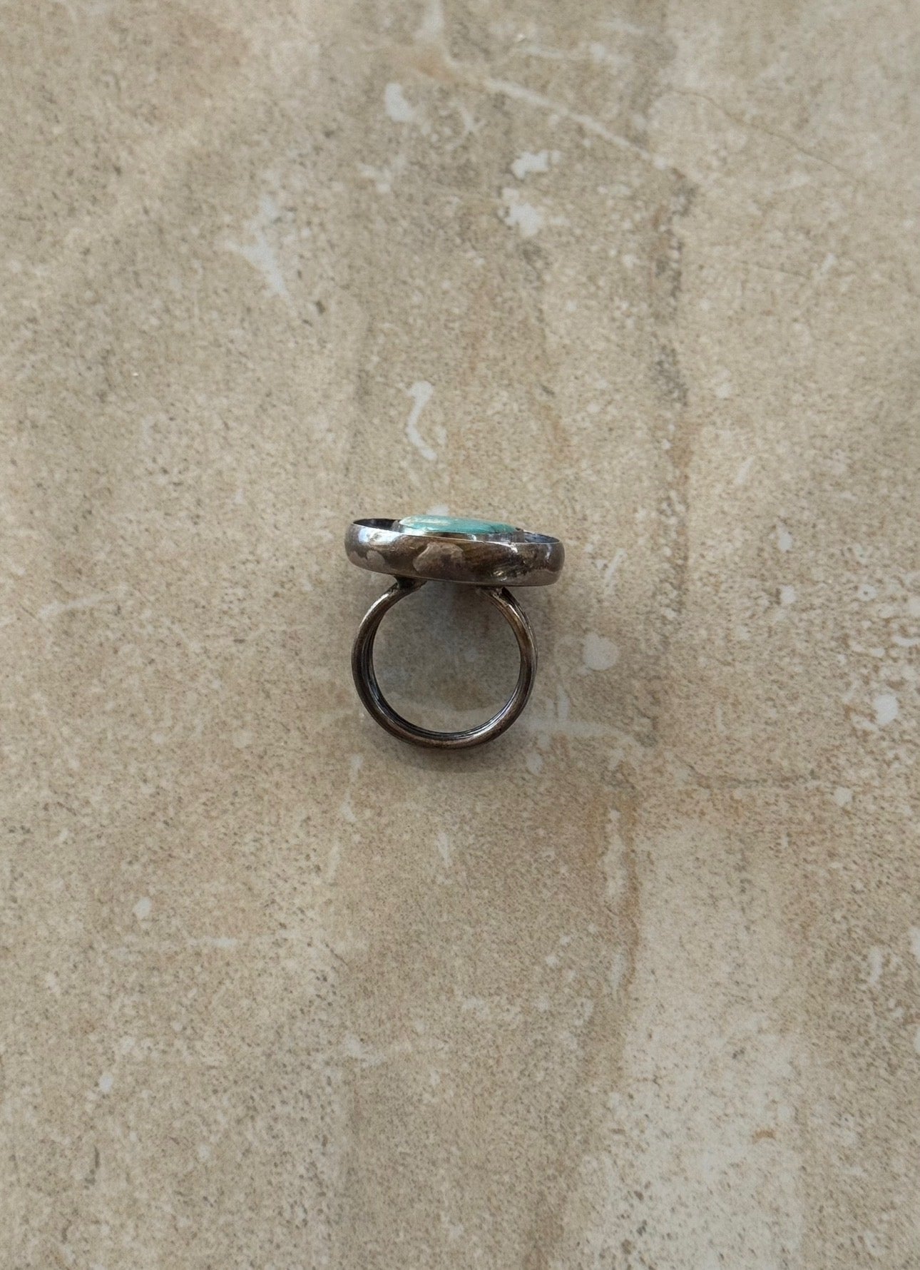 authentic Vintage Navajo Kingman Turquoise Shadow Box Ring