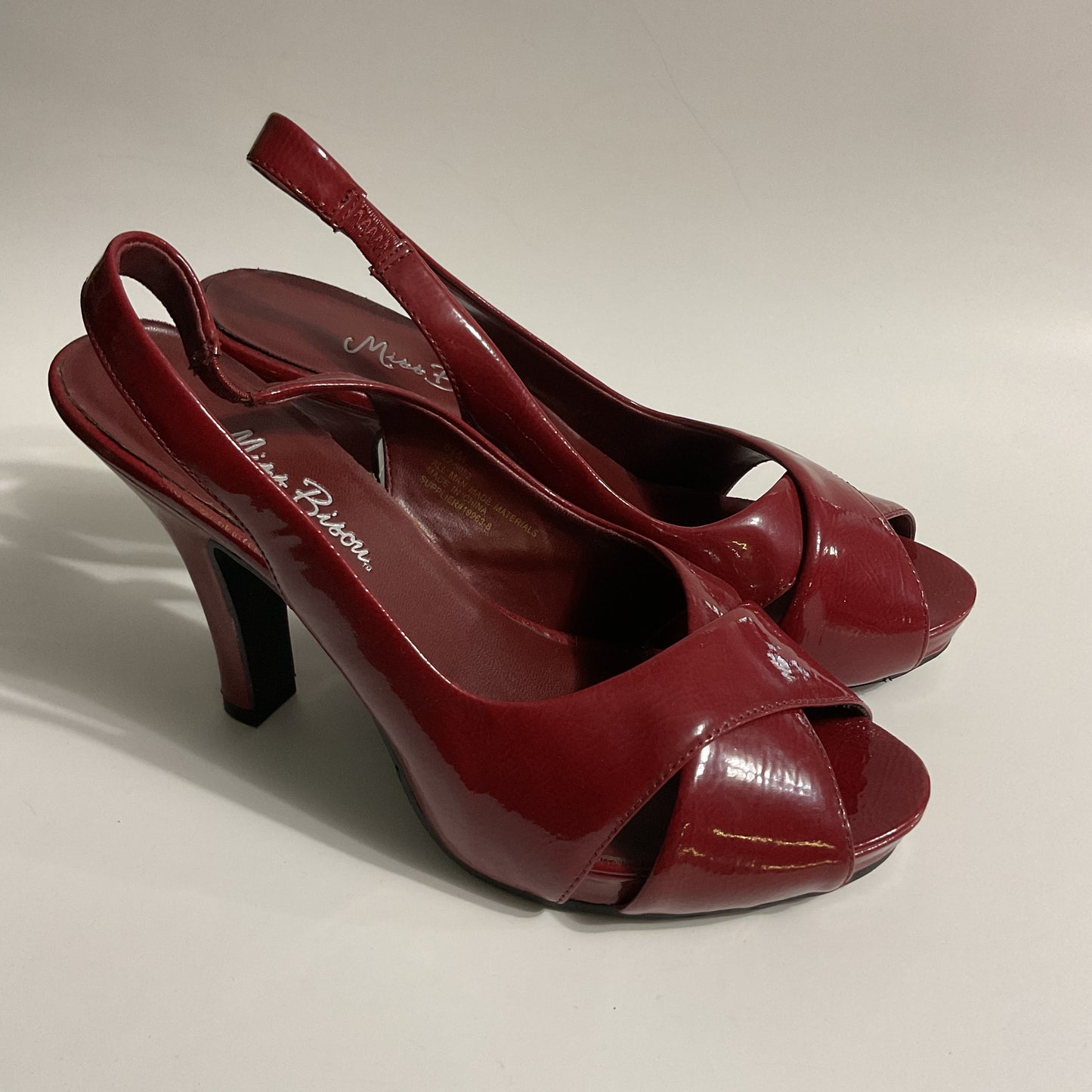 Miss Bison Dress Red Women’s Heeled Sandals Size 8 1/2M.