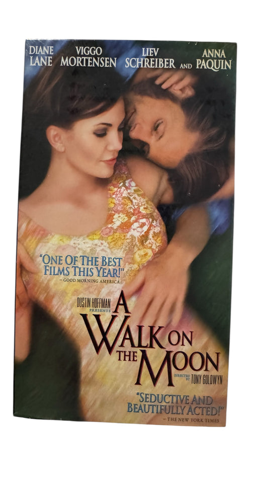 A Walk on the Moon VHS (1999)