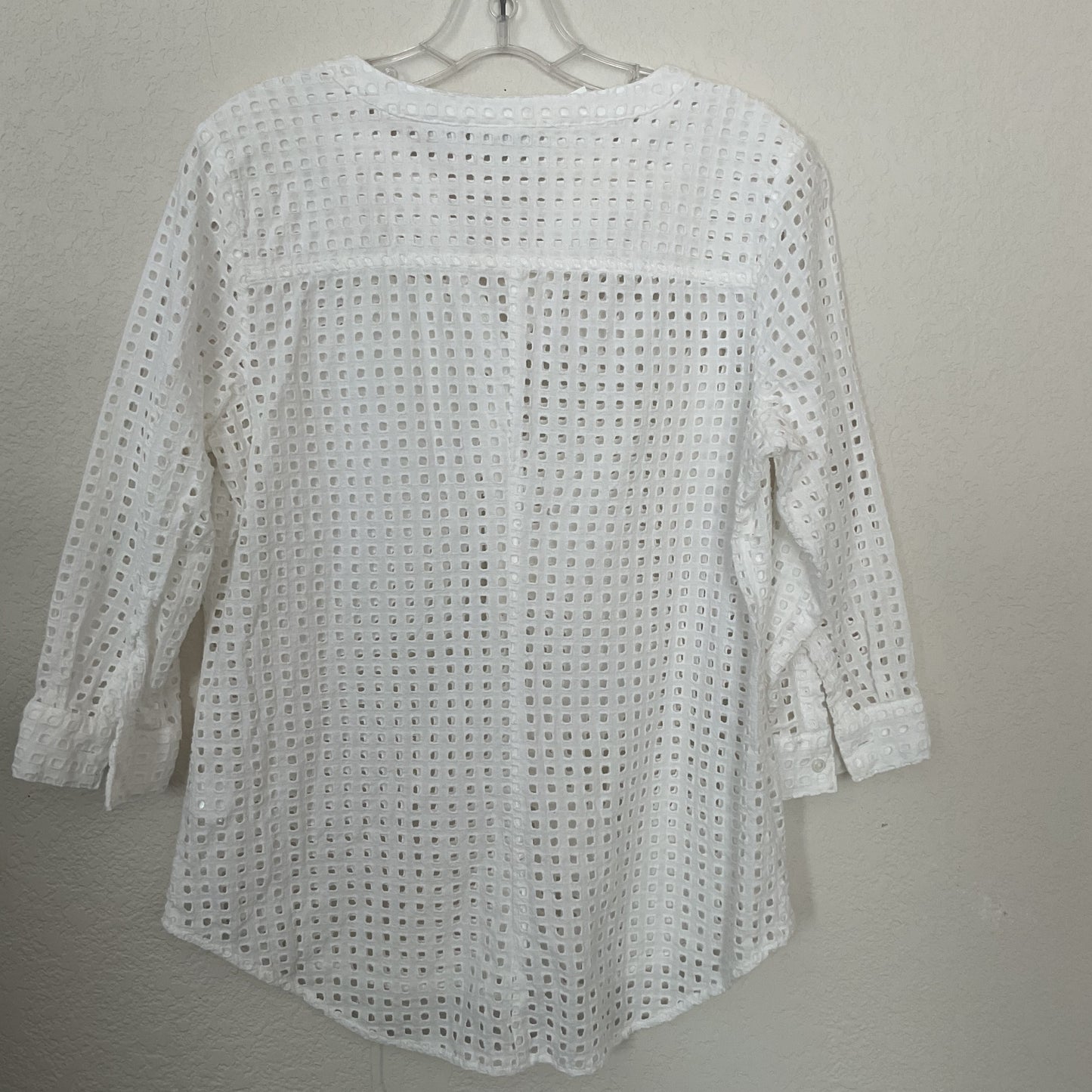 Liz Claiborne Classic Summer Women’s Blouse Size M.