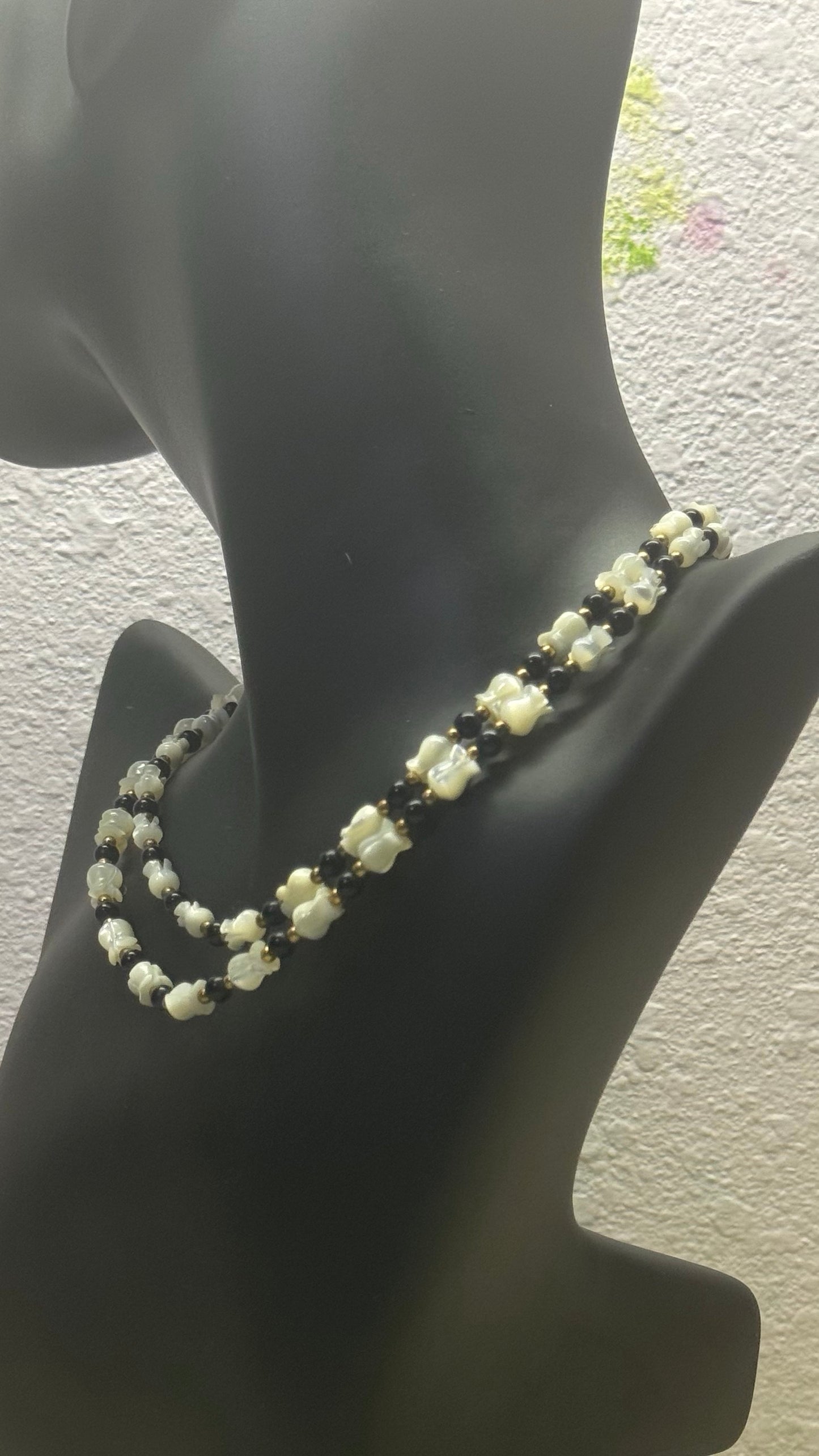 Vintage Mother of Pearl Carved Tulip Bead Double-Strand Necklace 27” length