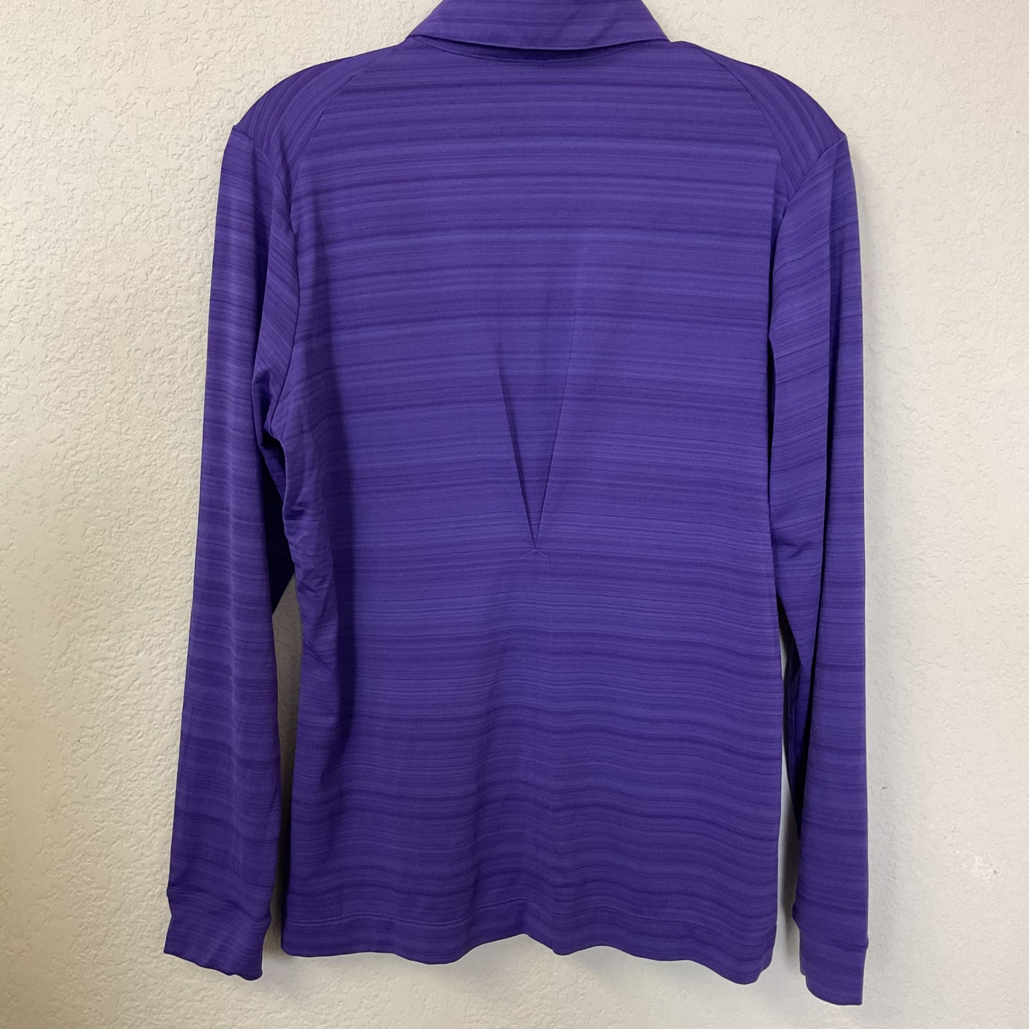 Nike Golf Dry Fit  Women’s Long Sleeve Shirt Size M.