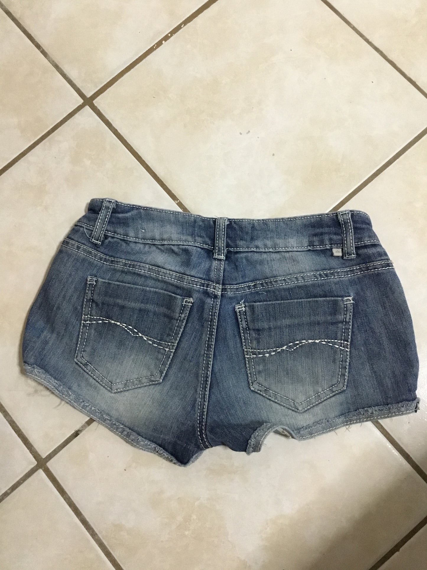 Ripped Design Shorts