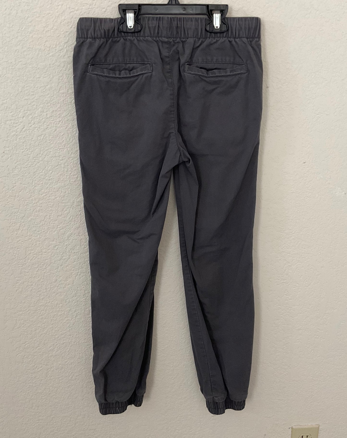 Old Navy  Kids Jogger Pants Size L(10-12) Regular.