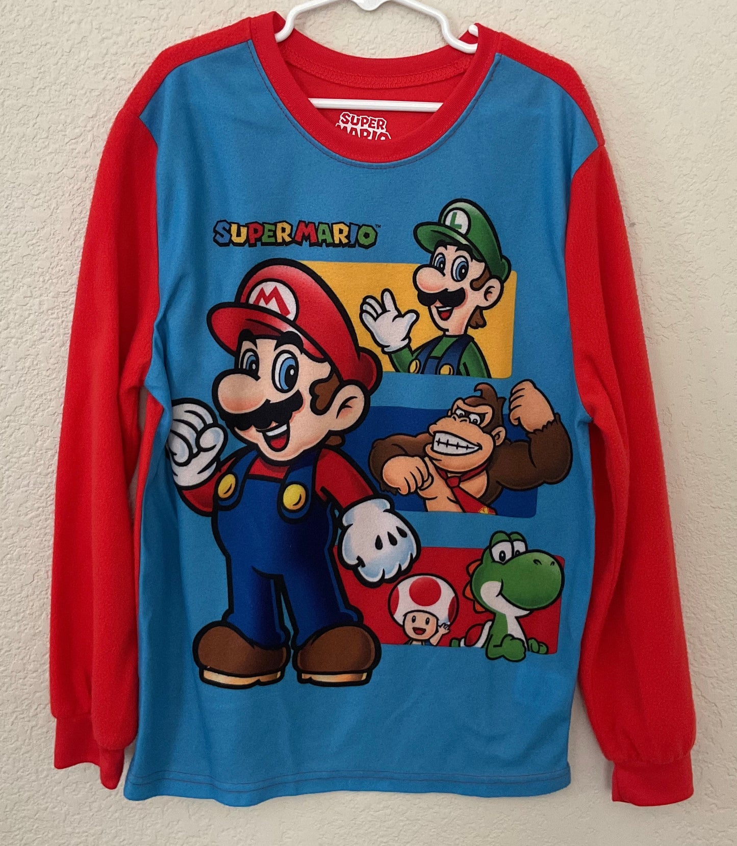 Super Mario Sleepwear Top Size 10/12.