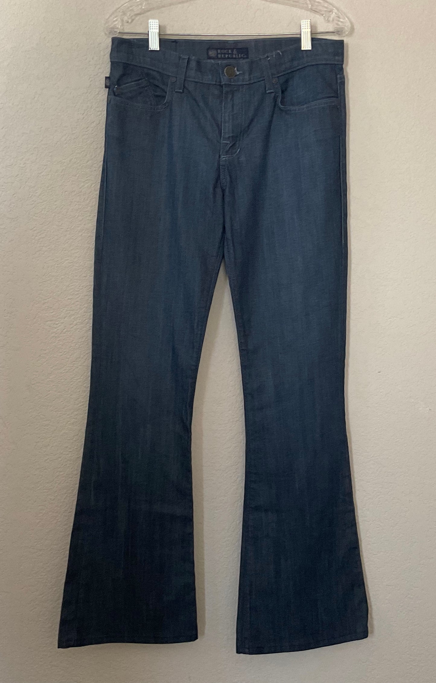 Rock & Republic Men’s Wide Bottom Jeans Size 29.