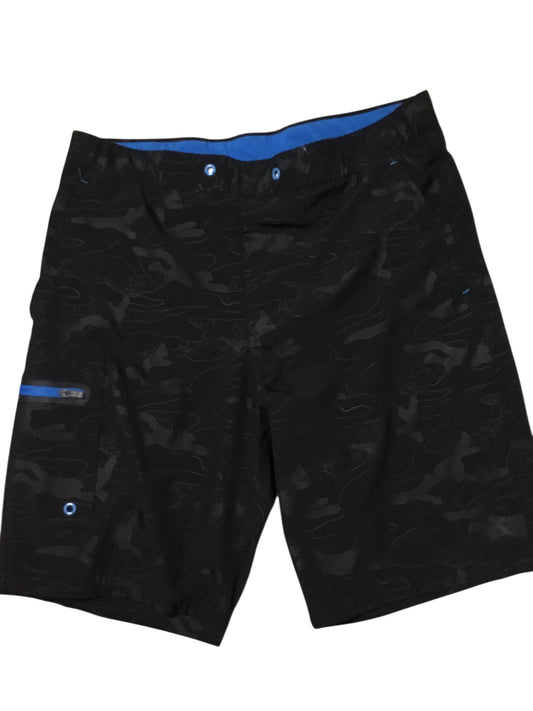 Black Men's Shorts With Blue Tip