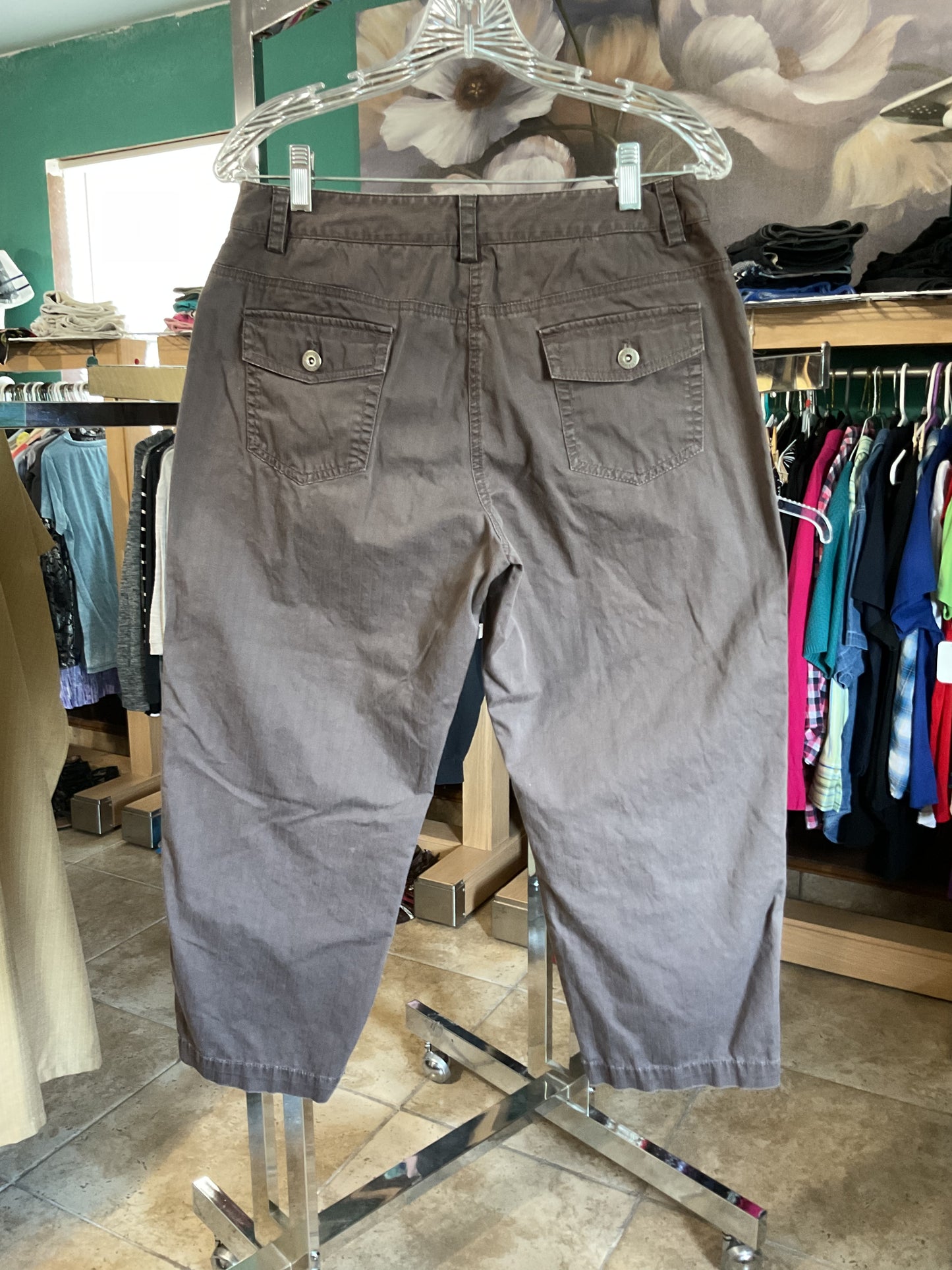 Rafaella Women’s Capri Pants Size 6