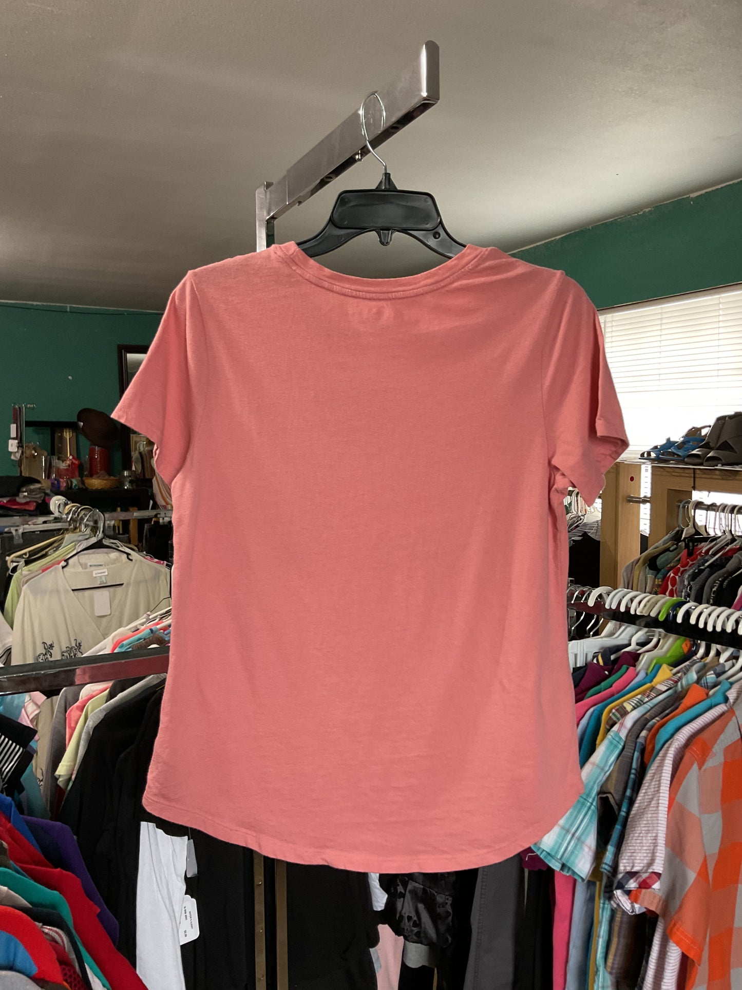 Old Navy Misses Graphic T-shirt Size M