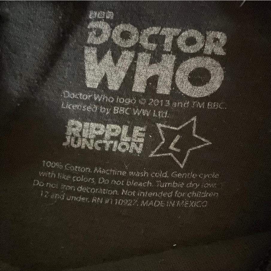 BBC Dr Who Black Graphic Jr’s T-shirt Size L