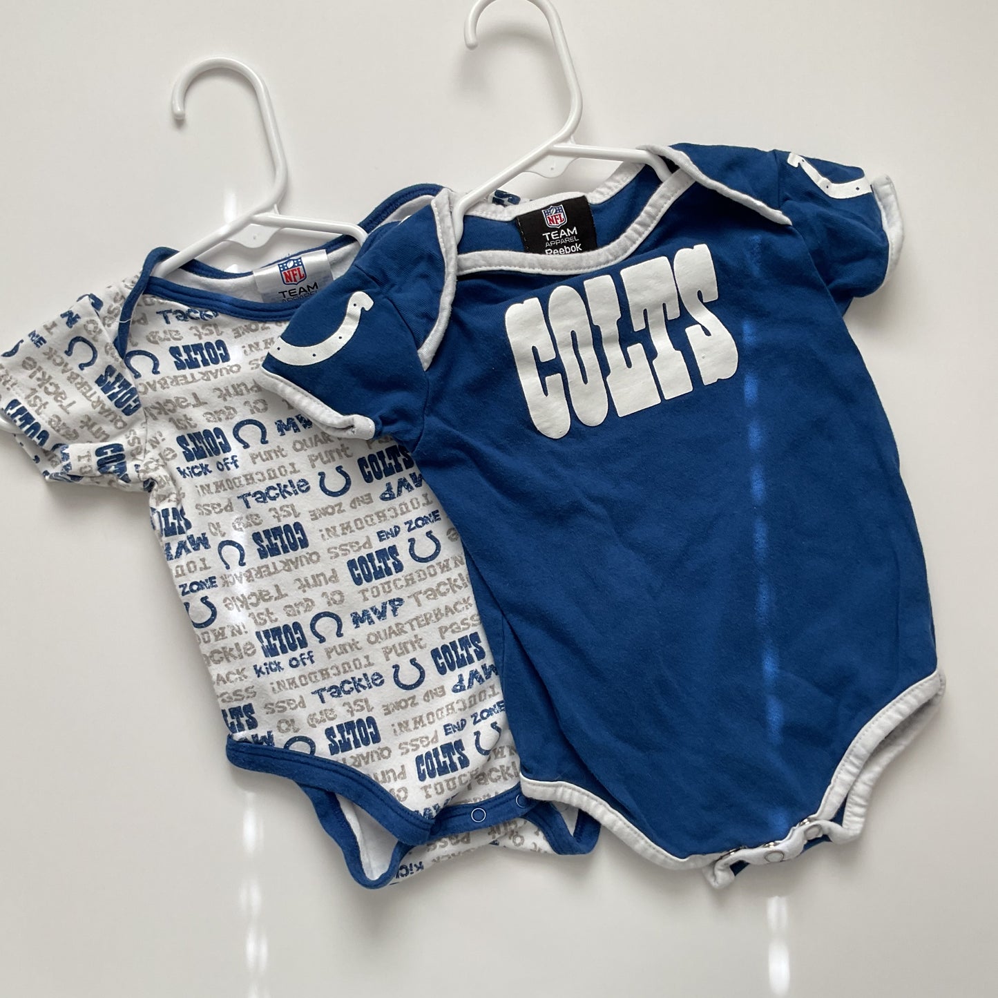 2 Piece NFL Colts Team Baby Boy Onesies Size 6-9M