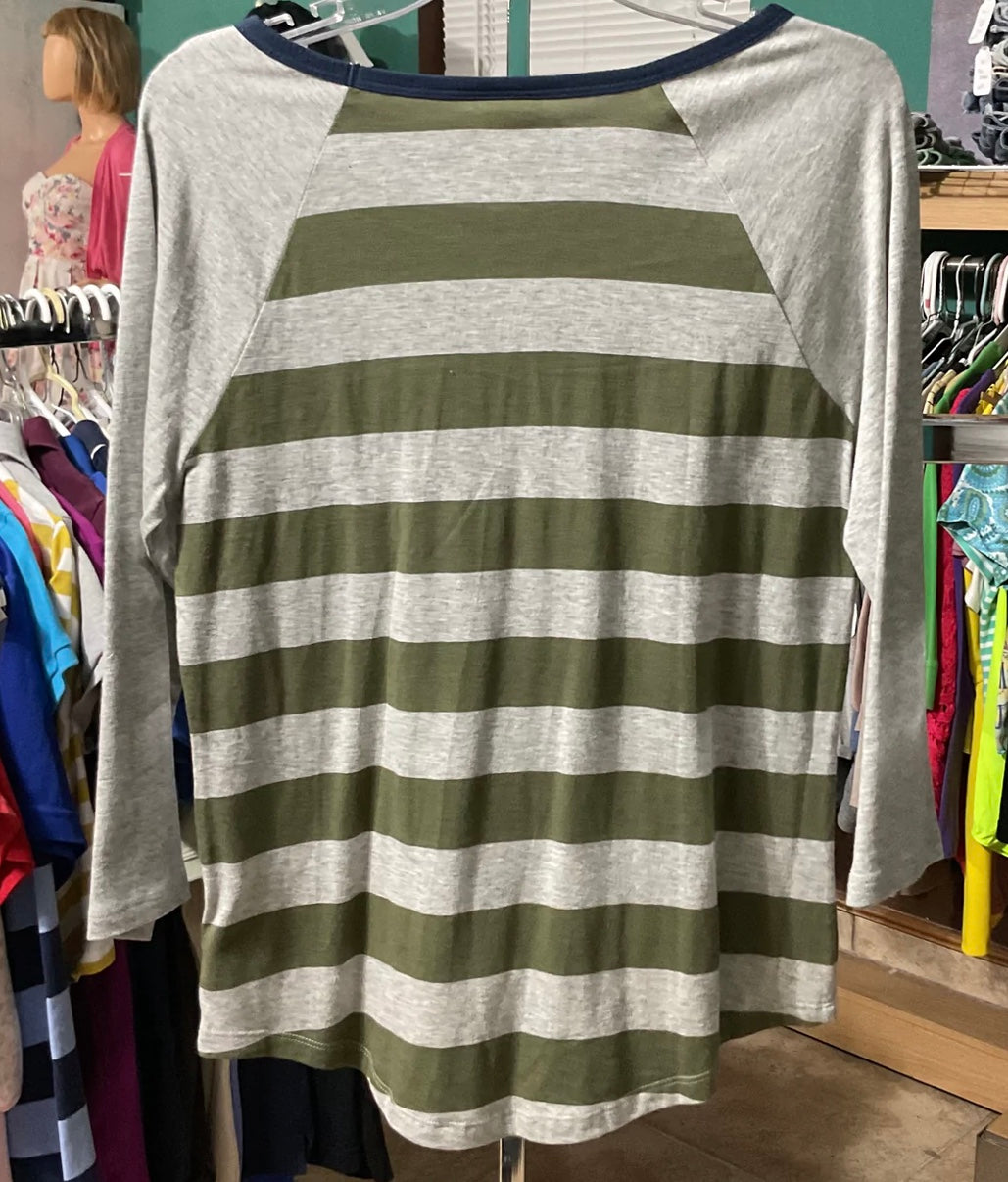 Mossimo NWT Green and Gray Stripes 3/4 Sleeve Women Shirt Size M