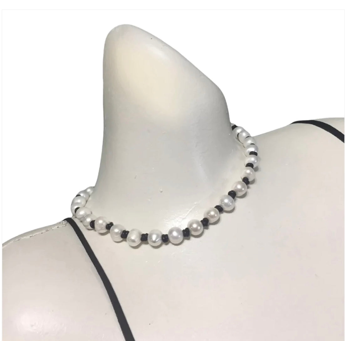 Infinity Leather Pearl Necklace