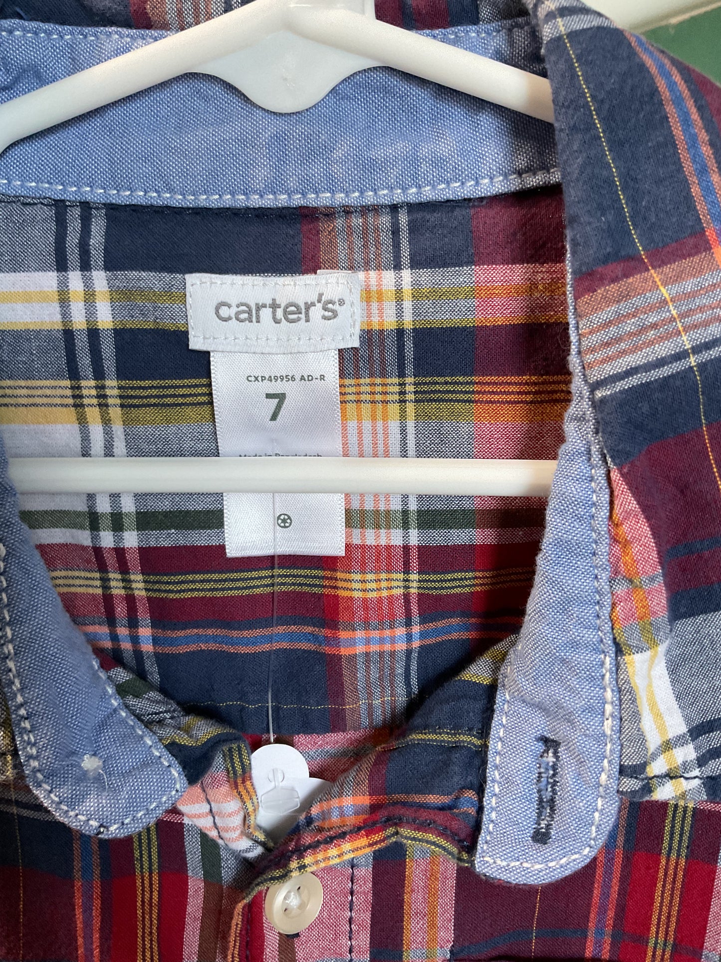 Carter’s Classic Button Down Plaid Boys Dress Shirt Size 7