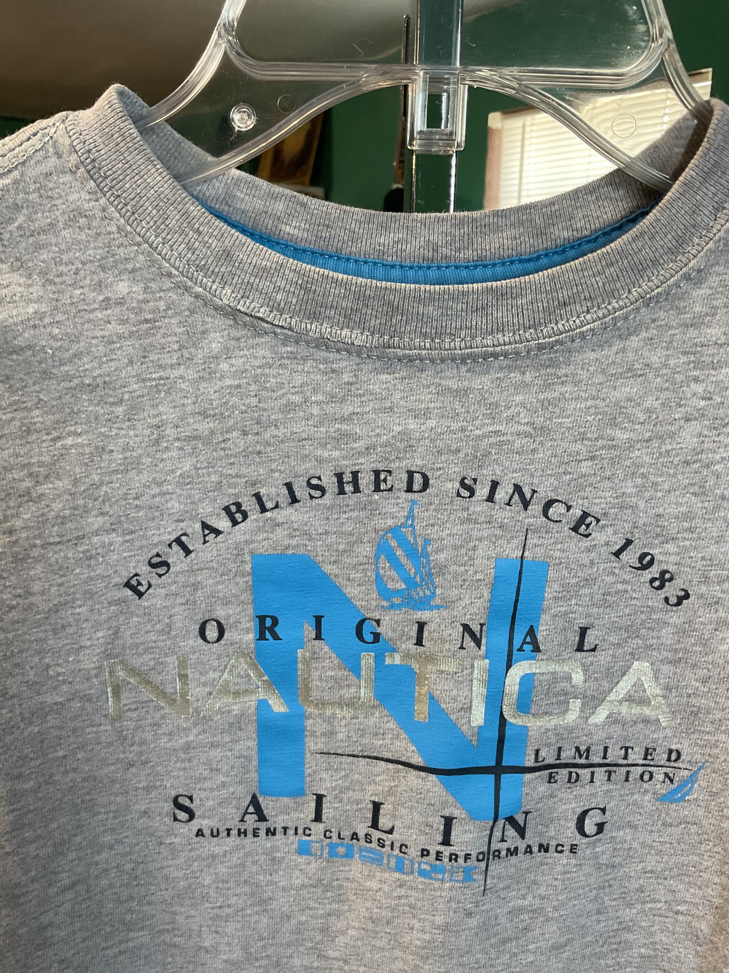 Nautica Original Graphic Boys T-shirt Size L(8-10)