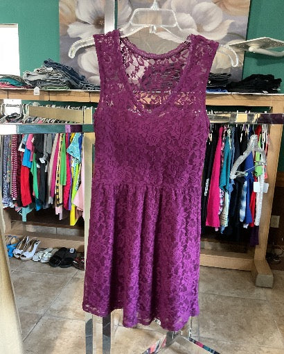 Trixxi Misses Sleeveless Lace Dress Size S