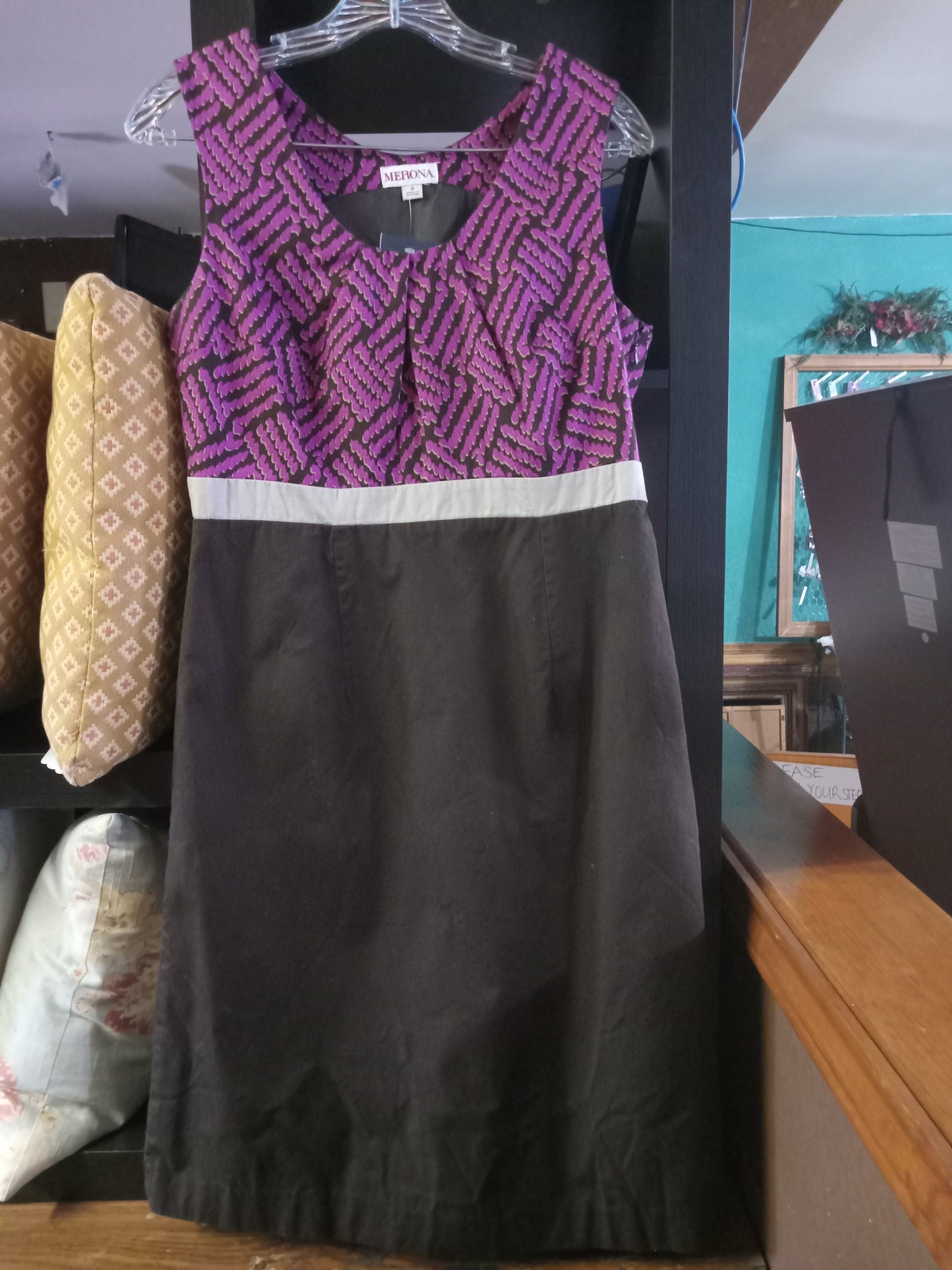 Merona Sleveless Dress Size 8