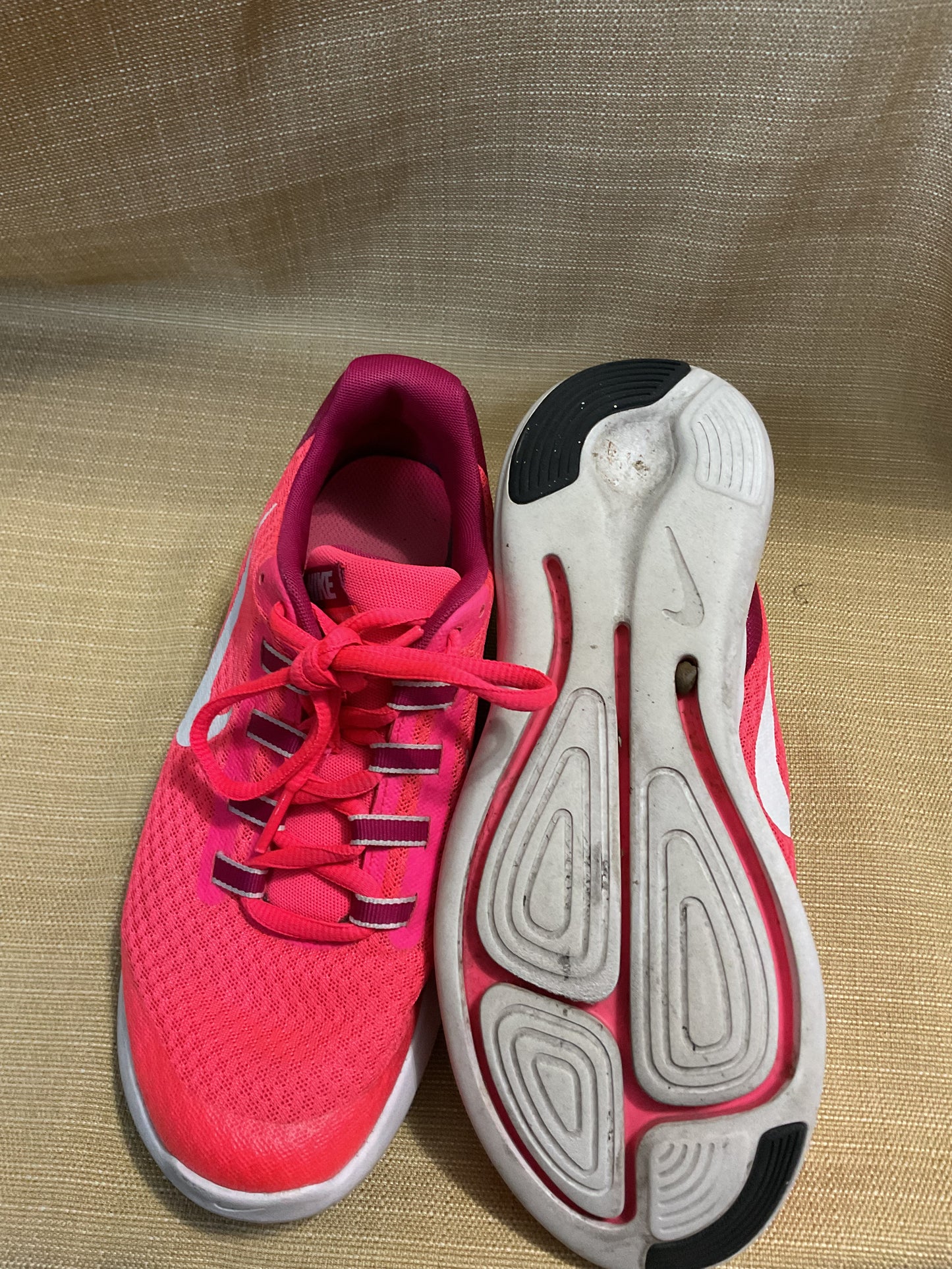 Nike Women’s Running Shoes Size 5